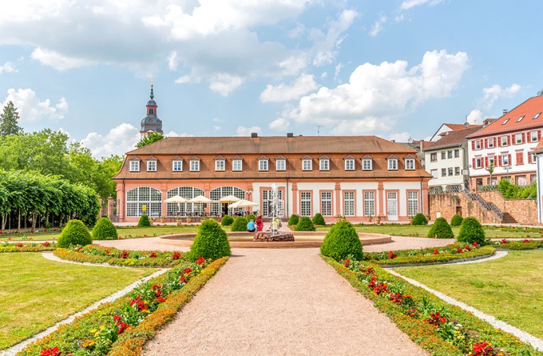 Die Orangerie von Schloss Erbach lädt zum Verweilen ein