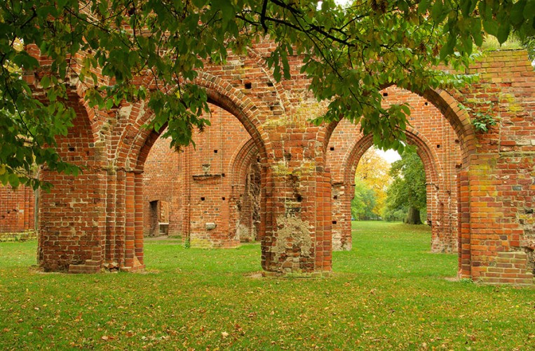 Die romantische Ruine des Klosters Eldena gehörte zu den Lieblingsmotiven von Caspar David Friedrich