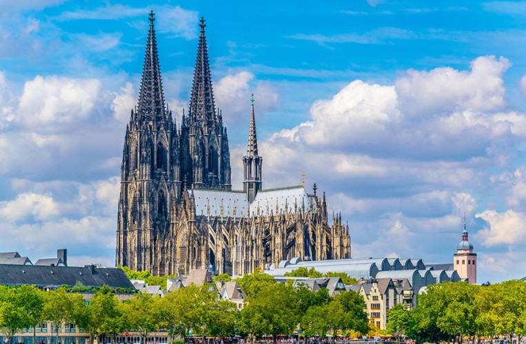 Weltweit bekannt ist das Kölner Wahrzeichen, der Dom