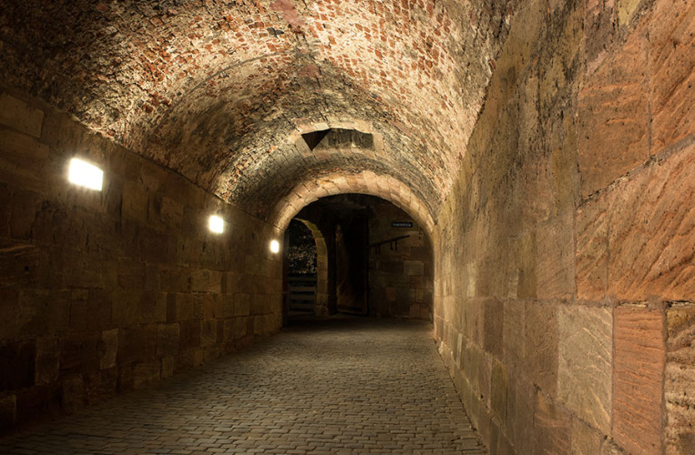 Nürnberg ist durchzogen von unterirdischen Felsengängen