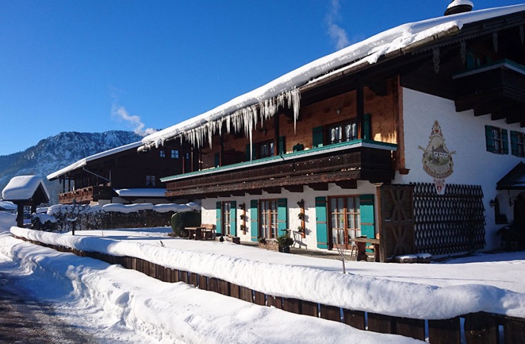 Typisch alpenländisches Haus in Inzell
