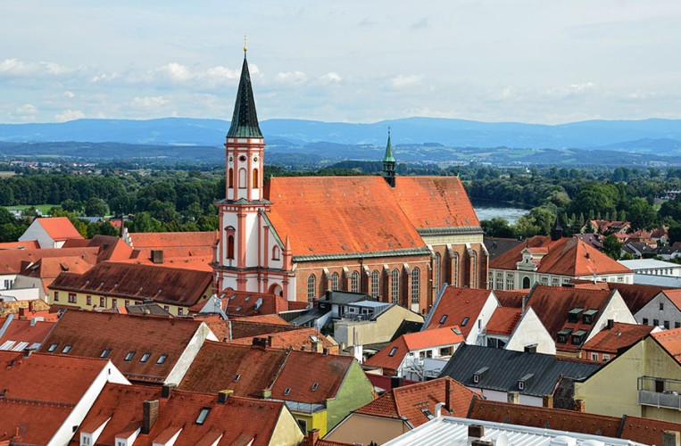 Die schöne Stadt Straubing in der Ferienregion Niederbayern