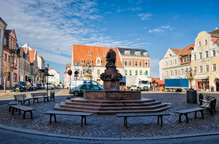 Die Altstadt von Wurzen mit dem Ringelnatzbrunnen