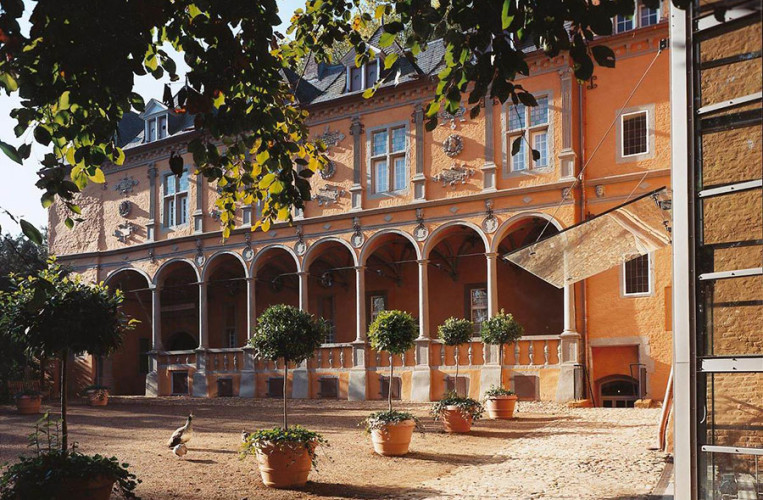 Der bezaubernde Innenhof von Schloss Rheydt