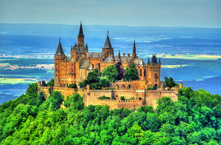 Berühmteste Burg der Schwäbischen Alb - Burg Hohenzollern