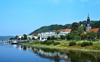 Bad Schandau liegt idyllisch an der Elbe