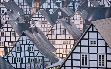 Die Fachwerkhäuser des "Alten Flecken" in der Innenstadt von Freudenberg im Siegerland